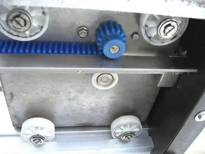 PR塑料齿条用于DREMAX 公司制造的切丝机